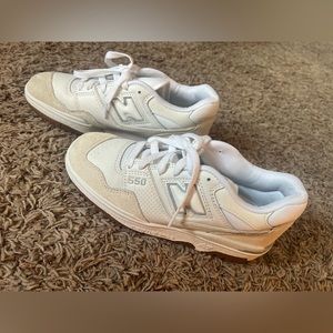 New Balance 550 Sneakers